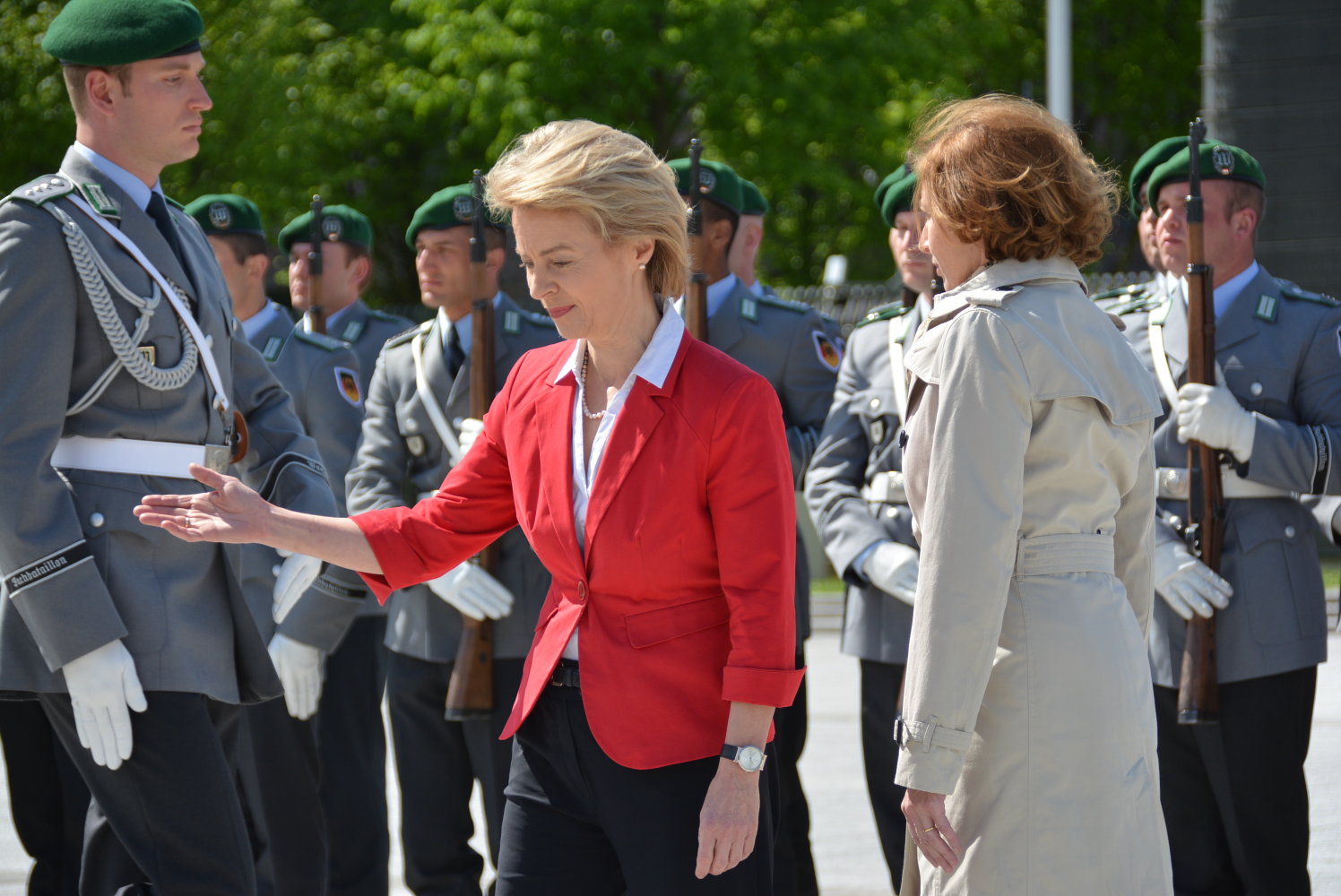 Frankreich Verteidigungsministerin Florence Parly Berlin