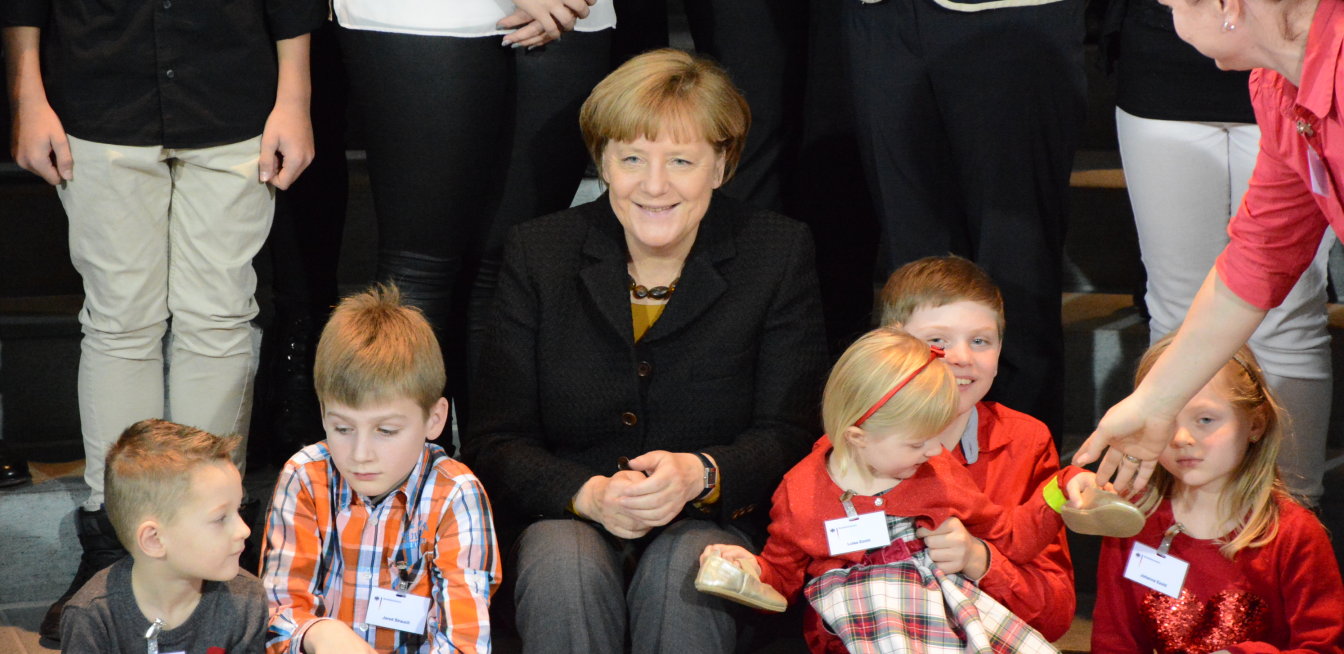 Angela Merkel Angehörige Soldaten Polizisten Auslandseinsatz