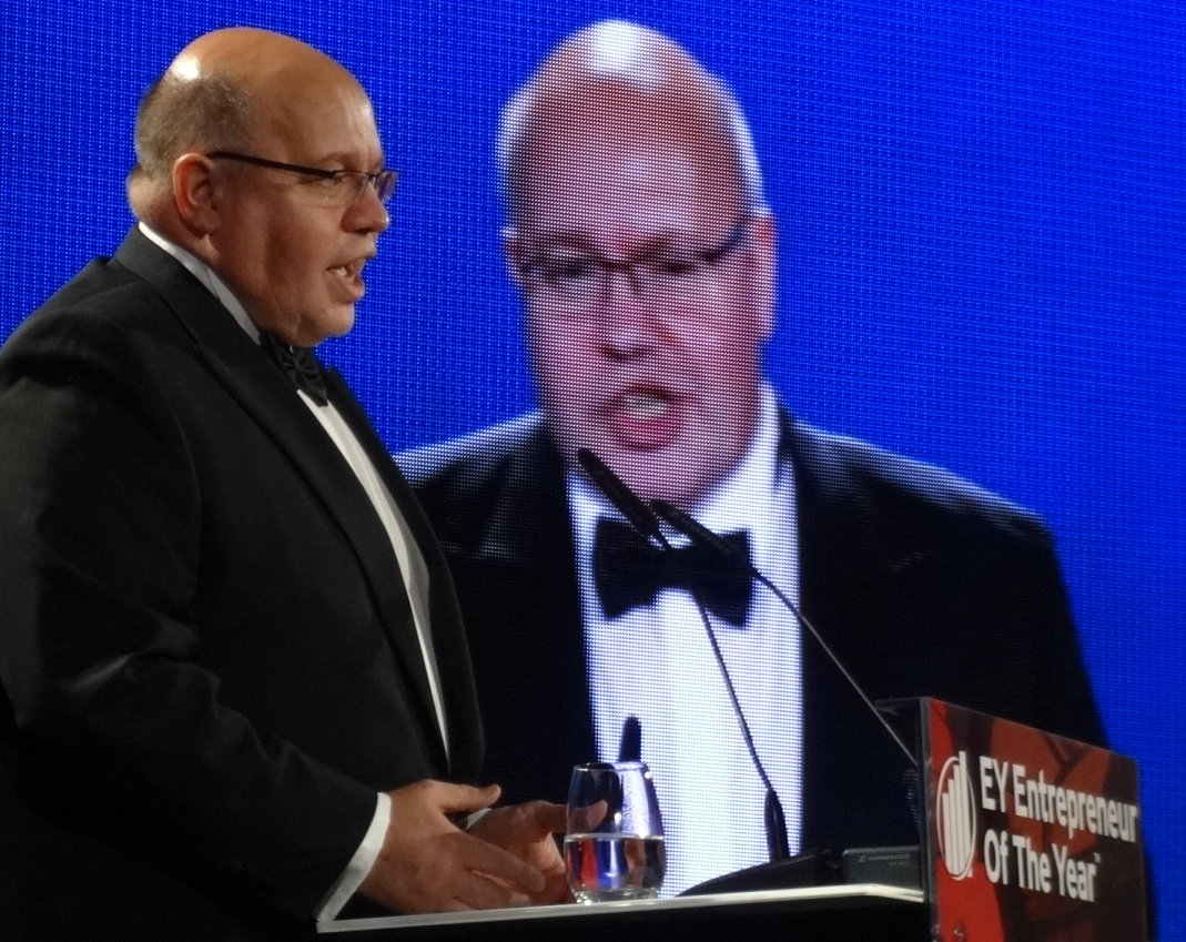 Ernst & Young Award Entrepreneur Of The Year Ernst & Young Award Entrepreneur Of The Year