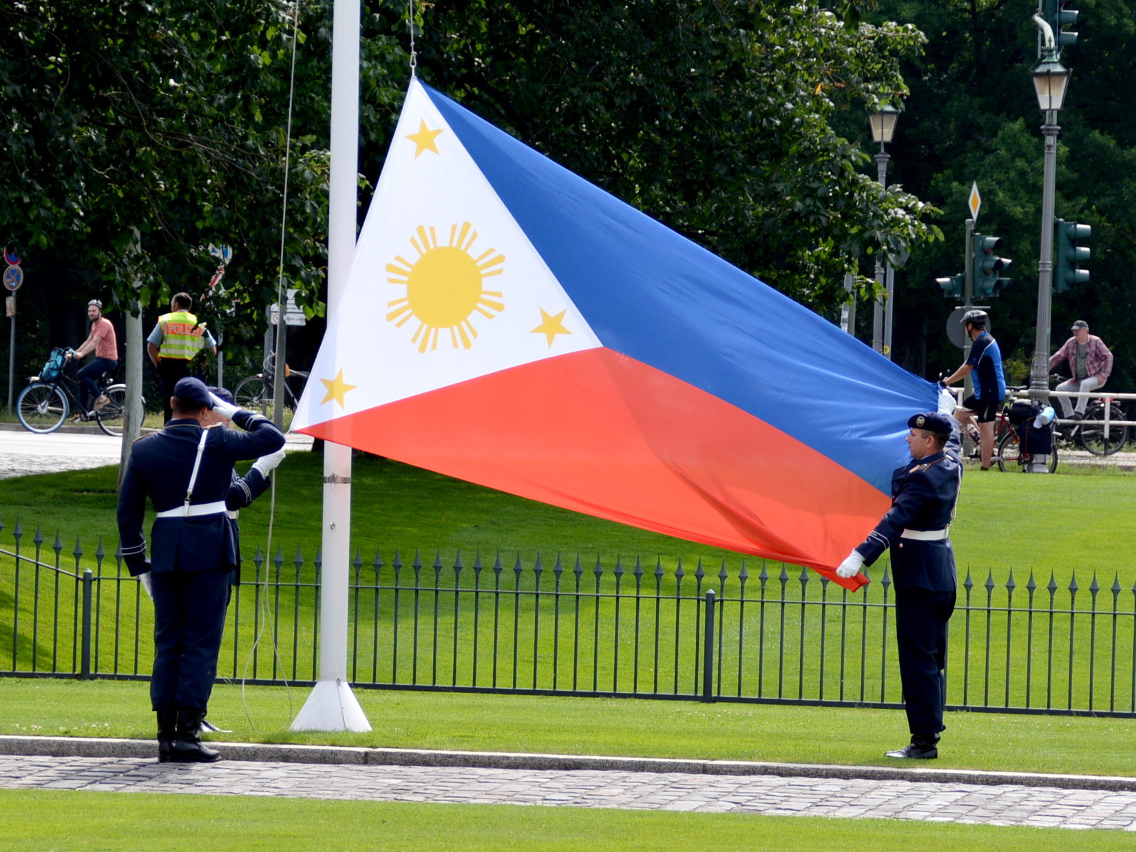 Botschafterin akkreditiert Philippinen Maria Theresa Dizon-de Vega Botschafterin akkreditiert Philippinen Maria Theresa Dizon-de Vega