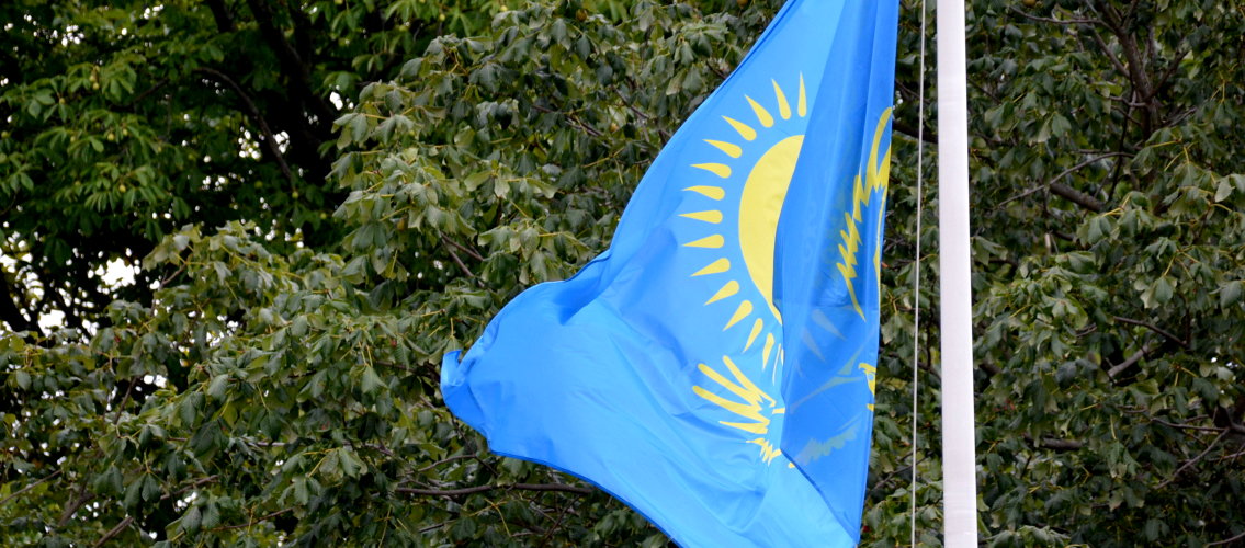 Botschafter von Kasachstan akkreditiert: Dauren Karipov