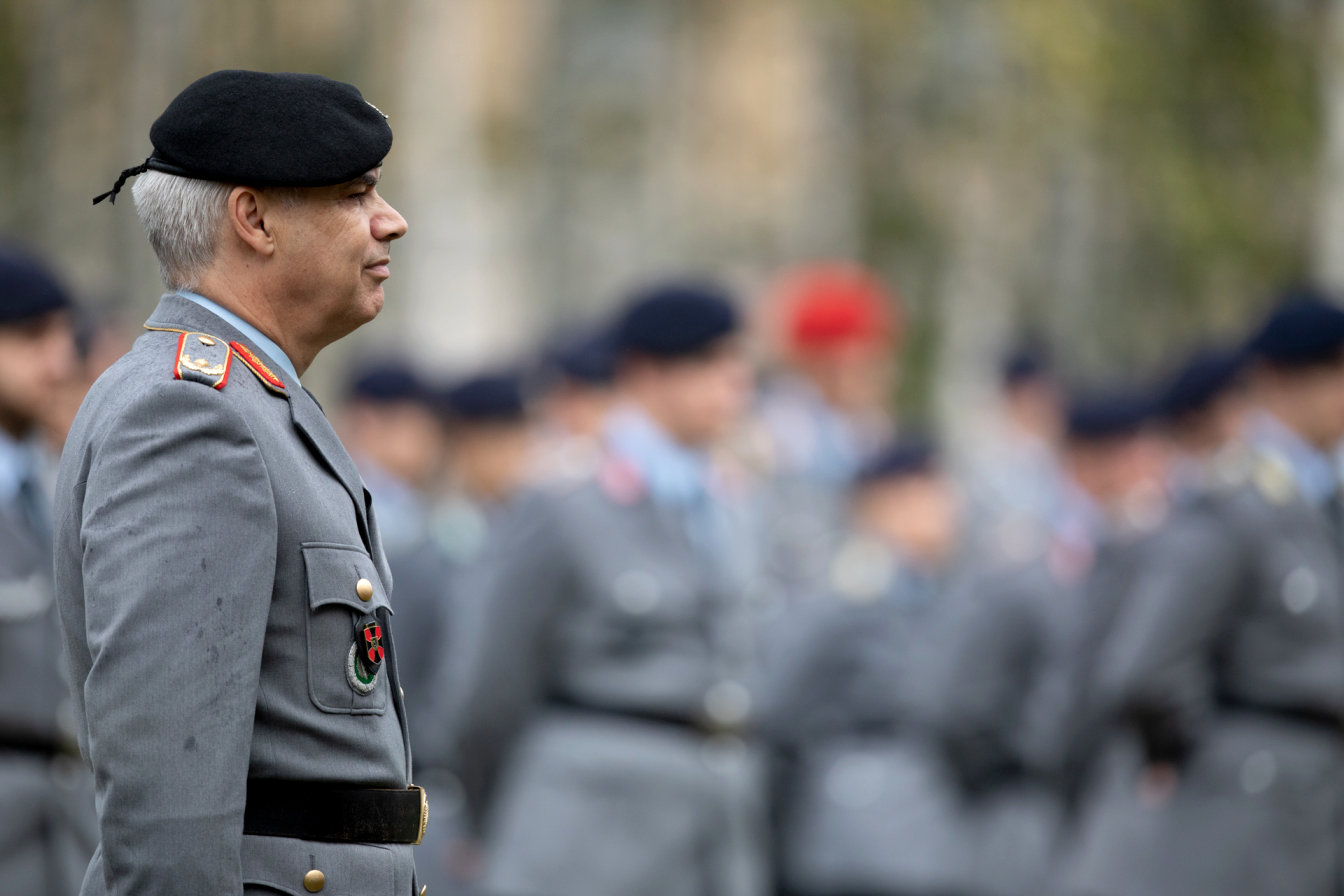 Kommandowechsel bei der Offizierschule des Heeres in Dresden Brigadegeneral Martin Hein