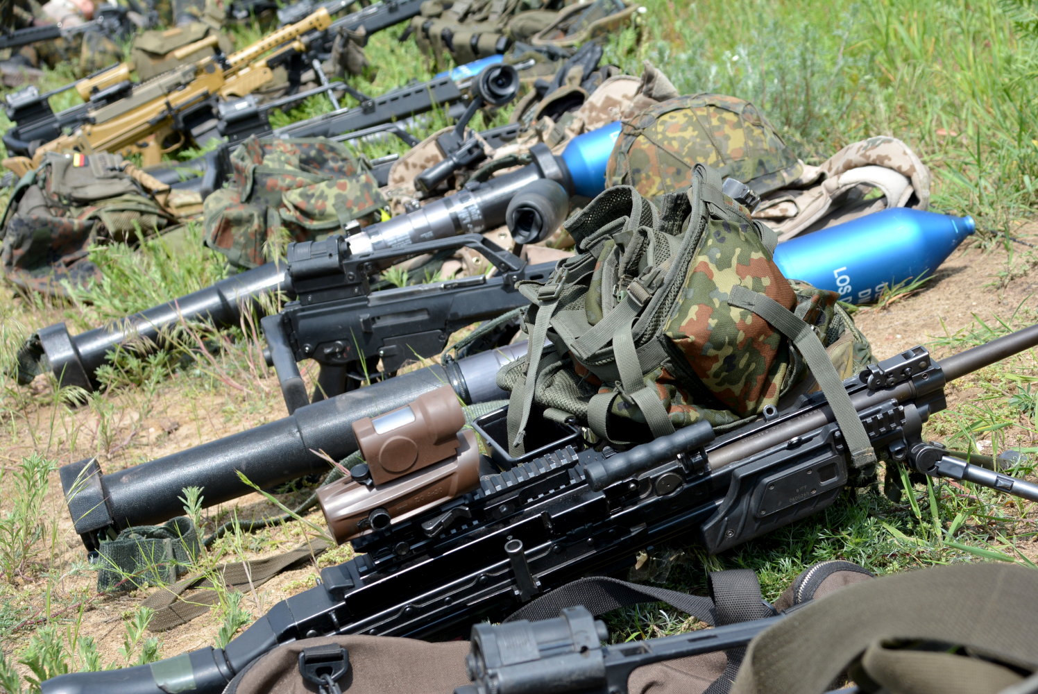MG5 MG4 PzGrenBtl 212 MG5 MG4 PzGrenBtl 212