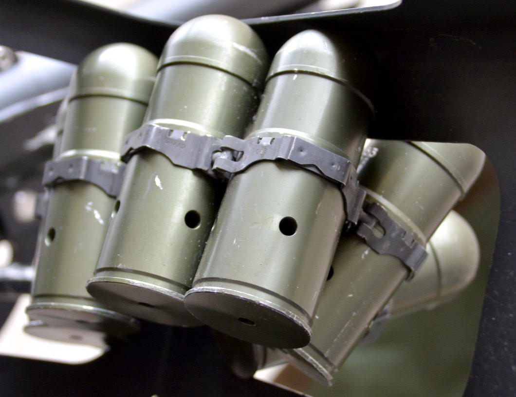 Wachbataillon Granatmaschinenwaffe GranMaschWa 40mm Wachbataillon Granatmaschinenwaffe GranMaschWa 40mm